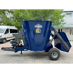 4 M3 Elektrikli şaftlı yem karma